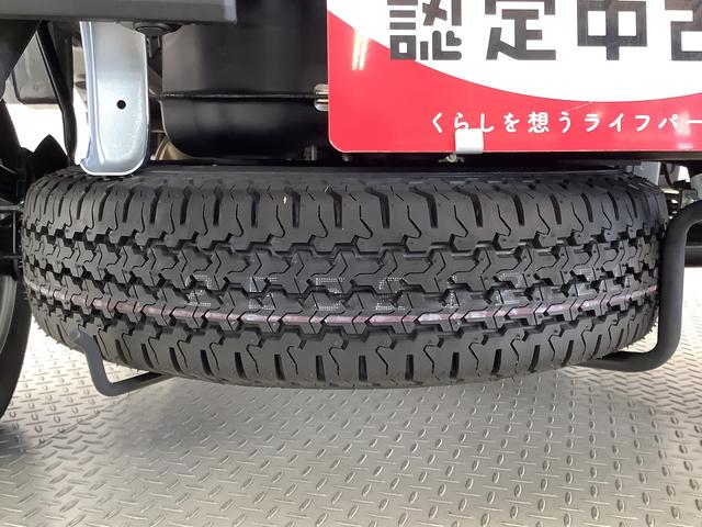 ハイゼットトラックＥＸＴ　雹害車両　ＣＶＴ　４ＷＤ　前後コーナーセンサー雹害車両　４ＷＤ　前後コーナーセンサー　ＣＶＴ　ＬＥＤヘッドライト　スマートキー　プッシュスタート　オートライト　オートマチックハイビーム　電動格納ミラー　マニュアルエアコン（兵庫県）の中古車