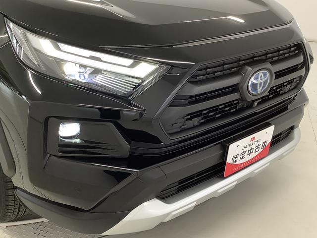 ＲＡＶ４ハイブリッドアドベンチャー　４ＷＤ　ナビ　ドラレコ　ＥＴＣ１年保証　ナビＴＶ　全方位カメラ　４ＷＤ　パノラマムーンルーフ　ＥＴＣ　ドラレコ　前後コーナーセンサー　前席シートヒーター　アダプティブクルーズコントロール　電動リアゲート　衝突軽減ブレーキ（兵庫県）の中古車