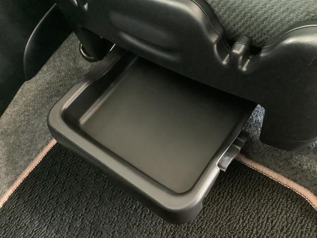 ヴィッツＦ　スマイルエディション　ＥＴＣ　ＨＩＤ　プッシュスタート走行無制限１年保証　ＨＩＤヘッドライト　ＥＴＣ　プッシュスタート　オートライト　オートエアコン　ドアバイザー　電動格納ドアミラー　シートリフター　テンパータイヤ　フォグランプ　ミラーウインカー（兵庫県）の中古車