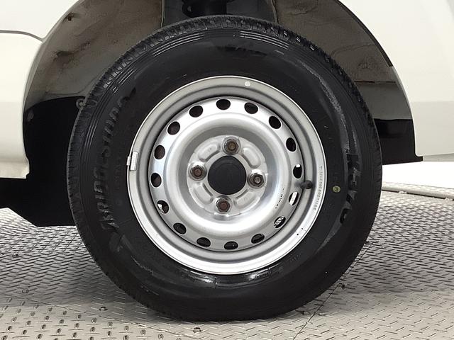 ハイゼットトラックスタンダード　４ＷＤ　５ＭＴ　ＥＴＣ　ゲートプロテクター走行無制限１年保証　４ＷＤ　荷台マット　ＥＴＣ　ＭＴ車　３方開　ゲートプロテクター　ドアバイザー　ヘッドライトレベライザー　アクセサリーソケット　マニュアルエアコン　ラジオ　スペアタイヤ（兵庫県）の中古車