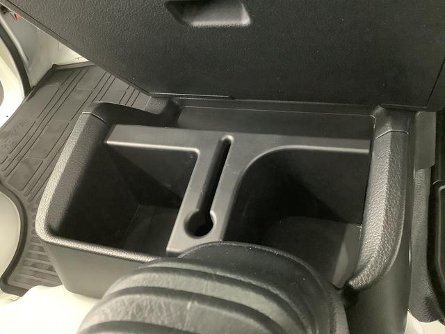 ハイゼットトラックスタンダード　４ＷＤ　５ＭＴ　前後コーナーセンサー　ラジオ走行無制限１年保証　前後コーナーセンサー　４ＷＤ　ＭＴ車　３方開　アイドリングストップ　横滑り防止装置　オートライト　ヘッドライトレベライザー　アクセサリーソケット　スペアタイヤ　ラジオ（兵庫県）の中古車