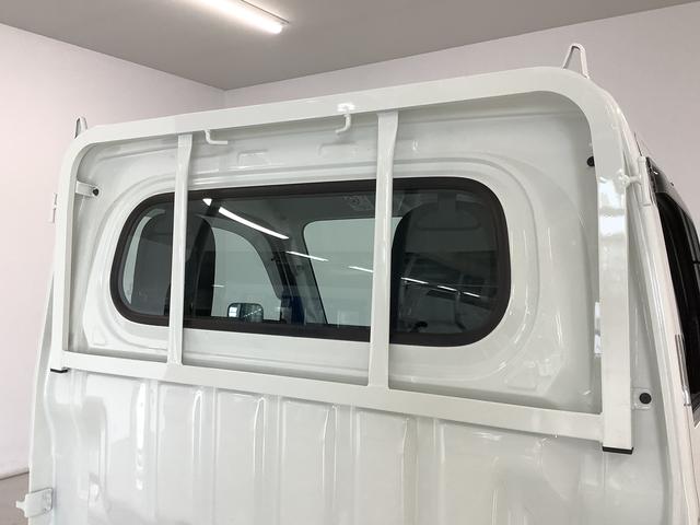 ハイゼットトラックスタンダード　４ＷＤ　５ＭＴ　前後コーナーセンサー　ラジオ走行無制限１年保証　前後コーナーセンサー　４ＷＤ　ＭＴ車　３方開　アイドリングストップ　横滑り防止装置　オートライト　ヘッドライトレベライザー　アクセサリーソケット　スペアタイヤ　ラジオ（兵庫県）の中古車