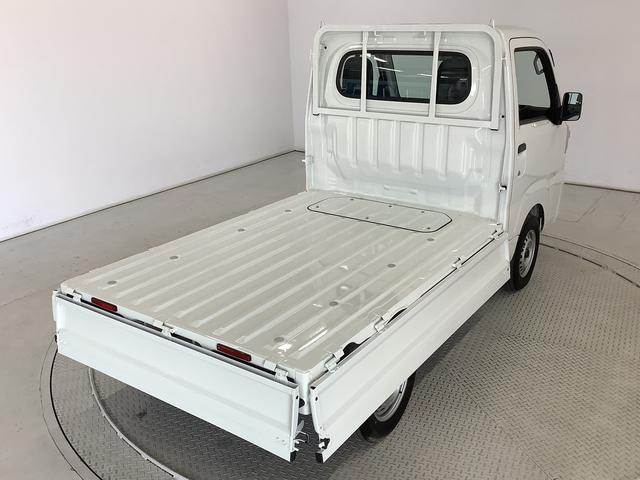 ハイゼットトラックスタンダード　４ＷＤ　ＣＶＴ　バックソナー　横滑り防止装置走行無制限１年保証　４ＷＤ　バックソナー　ＣＶＴ車　３方開　アイドリングストップ　横滑り防止装置　オートライト　ヘッドライトレベライザー　アクセサリーソケット　スペアタイヤ　バッテリーカバー（兵庫県）の中古車