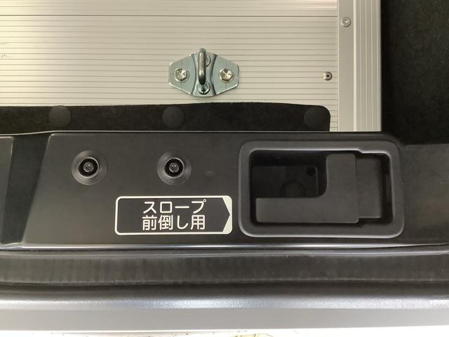 タントスローパーＸ　福祉車輌　ナビ　ドラレコ　ＥＴＣ　バックカメラ１年保証　ナビＴＶ　ＥＴＣ　バックカメラ　ドラレコ　福祉車両　両側電動スライドドア　前後コーナーセンサー　前席シートヒーター　ＵＳＢ　Ｂｌｕｅｔｏｏｔｈ　ルーフキャリア　電動ウインチ　スマートキー（兵庫県）の中古車
