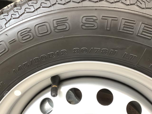 ハイゼットトラックスタンダード　４ＷＤ　ＣＶＴ　前後コーナーセンサー　ラジオ走行無制限１年保証　前後コーナーセンサー　４ＷＤ　ＣＶＴ車　３方開　アイドリングストップ　横滑り防止装置　オートライト　ヘッドライトレベライザー　アクセサリーソケット　スペアタイヤ　ラジオ（兵庫県）の中古車