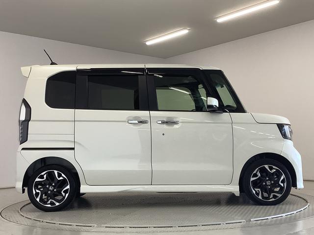 Ｎ−ＢＯＸカスタムＧ・Ｌターボホンダセンシング　４ＷＤ　１オーナー　８ｉｎナビ１年保証　ワンオーナー　８インチナビＴＶ　４ＷＤ　ドラレコ　ＥＴＣ　バックカメラ　アダプティブクルーズコントロール　両側電動スライドドア　　前席シートヒーター　パドルシフト　１５インチアルミホイール（兵庫県）の中古車