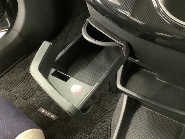 ウィッシュ１．８Ｓ　ワンオーナー　ナビ　ドラレコ　ＥＴＣ　パドルシフト１年保証　ワンオーナー　ナビＴＶ　ＥＴＣ　ドラレコ　Ｂｌｕｅｔｏｏｔｈ　ＨＩＤヘッドライト　キーレスエントリー　横滑り防止装置　オートライト　パドルシフト　７人乗り　１６インチアルミホイール（兵庫県）の中古車