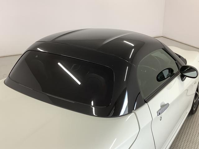 コペンローブ　Ｓ　ターボ　ＣＶＴ　ＣＤオーディオ　パドルシフト走行無制限１年保証　ＣＶＴ　パドルシフト　ＣＤオーディオ　ＵＳＢ　シートヒーター　ＬＥＤヘッドライト　プッシュスタート　横滑り防止装置　レカロシート　ビルシュタイン　１６インチ純正アルミホイール（兵庫県）の中古車