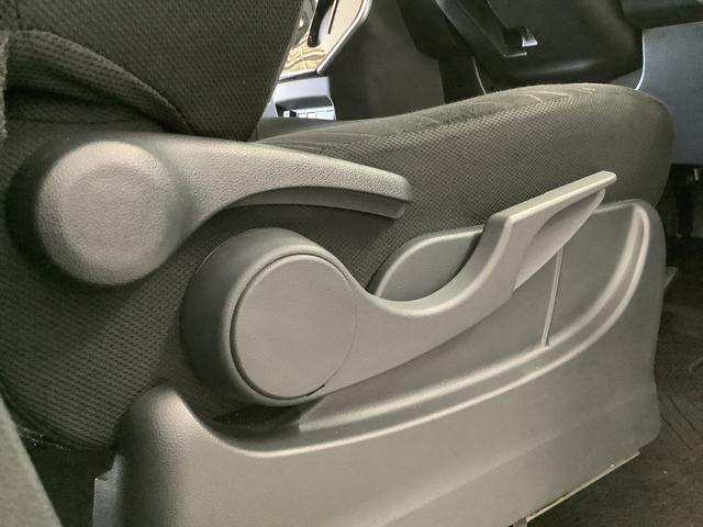 トールカスタムＧ　リミテッド　ＳＡIII　雹害車両　両側電動ドア雹害車両　１年保証　両側電動スライドドア　オートクルーズコントロール　前後コーナーセンサー　前席シートヒーター　オートマチックハイビーム　ＬＥＤヘッドライト　スマートキー　１４インチ純正アルミホイール（兵庫県）の中古車