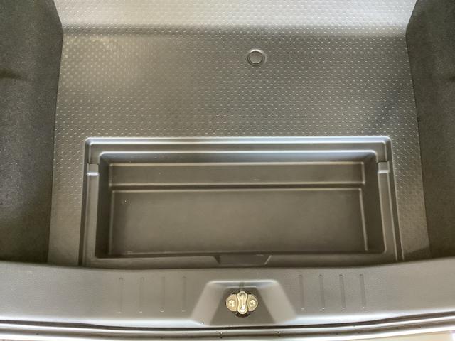 トールカスタムＧ　リミテッド　ＳＡIII　雹害車両　両側電動ドア雹害車両　１年保証　両側電動スライドドア　オートクルーズコントロール　前後コーナーセンサー　前席シートヒーター　オートマチックハイビーム　ＬＥＤヘッドライト　スマートキー　１４インチ純正アルミホイール（兵庫県）の中古車
