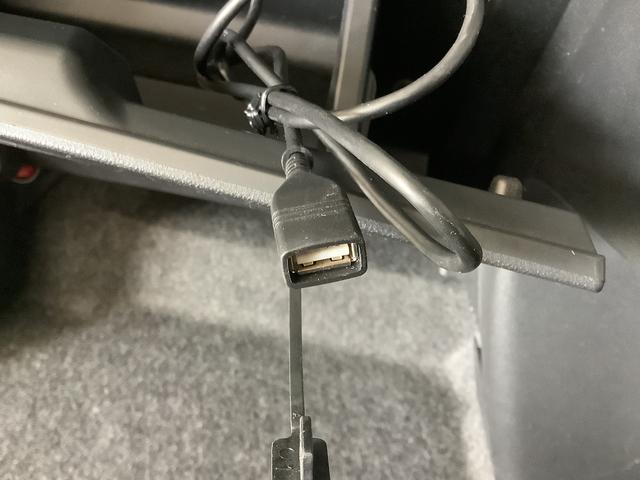 タントカスタムＸ　トップエディションＳＡ　雹害車両　ワンオーナー雹害車両　１年保証　ワンオーナー　ナビ　バックカメラ　片側電動スライドドア　ＴＶ　ＵＳＢ　Ｂｌｕｅｔｏｏｔｈ　ＬＥＤヘッドライト　アイドリングストップ　プッシュスタート　１４インチ純正アルミホイール（兵庫県）の中古車