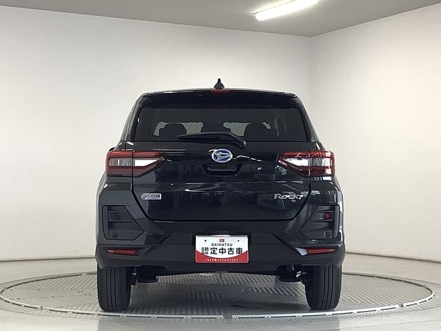 ロッキープレミアムＧ　ＨＥＶ　ワンオーナー　クルコン　シートヒーター走行無制限１年保証　前後コーナーセンサー　ワンオーナー　アダプティブクルーズコントロール　前席シートヒーター　オートマチックハイビーム　オートブレーキホールド　ＢＳＭ　１７インチ純正アルミホイール（兵庫県）の中古車