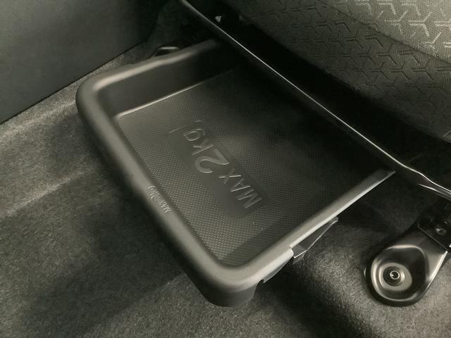 ロッキープレミアムＧ　ＨＥＶ　ワンオーナー　クルコン　シートヒーター走行無制限１年保証　前後コーナーセンサー　ワンオーナー　アダプティブクルーズコントロール　前席シートヒーター　オートマチックハイビーム　オートブレーキホールド　ＢＳＭ　１７インチ純正アルミホイール（兵庫県）の中古車