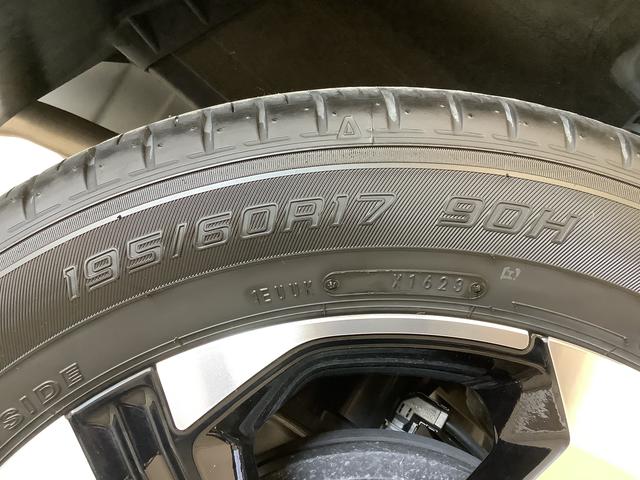 ロッキープレミアムＧ　ＨＥＶ　ワンオーナー　クルコン　シートヒーター走行無制限１年保証　前後コーナーセンサー　ワンオーナー　アダプティブクルーズコントロール　前席シートヒーター　オートマチックハイビーム　オートブレーキホールド　ＢＳＭ　１７インチ純正アルミホイール（兵庫県）の中古車