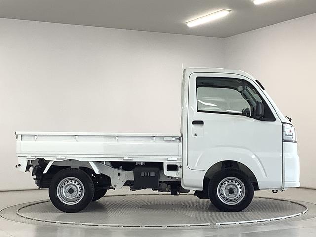 ハイゼットトラックスタンダード　４ＷＤ　５ＭＴ　前後コーナーセンサー　ラジオ走行無制限１年保証　前後コーナーセンサー　４ＷＤ　ＭＴ車　３方開　オートマチックハイビーム　アイドリングストップ　横滑り防止装置　オートライト　ヘッドライトレベライザー　アクセサリーソケット　ラジオ（兵庫県）の中古車