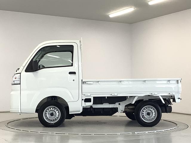 ハイゼットトラックスタンダード　４ＷＤ　５ＭＴ　前後コーナーセンサー　ラジオ走行無制限１年保証　前後コーナーセンサー　４ＷＤ　ＭＴ車　３方開　オートマチックハイビーム　アイドリングストップ　横滑り防止装置　オートライト　ヘッドライトレベライザー　アクセサリーソケット　ラジオ（兵庫県）の中古車