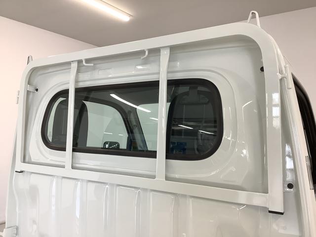 ハイゼットトラックスタンダード　４ＷＤ　５ＭＴ　前後コーナーセンサー　ラジオ走行無制限１年保証　前後コーナーセンサー　４ＷＤ　ＭＴ車　３方開　オートマチックハイビーム　アイドリングストップ　横滑り防止装置　オートライト　ヘッドライトレベライザー　アクセサリーソケット　ラジオ（兵庫県）の中古車