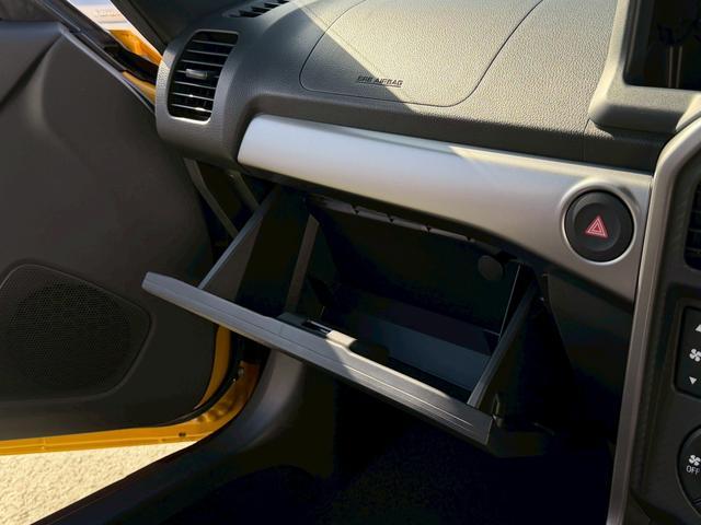 コペンエクスプレイ　オートマ　１６インチ純正アルミホイール走行無制限１年保証　シートヒーター　ＣＶＴ　ＬＥＤヘッドライト　１６インチ純正アルミホイール　スマートキー　プッシュスタート　横滑り防止装置　アイドリングストップ（兵庫県）の中古車