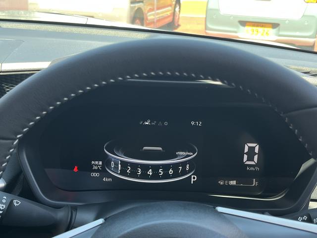ロッキープレミアムＧ　前後コーナーセンサー　シートヒーター走行無制限１年保証　前後コーナーセンサー　アダプティブクルーズコントロール　シートヒーター　オートブレーキホールド　電子パーキング　ＬＥＤヘッドライト　ＵＳＢチャージャー　横滑り防止装置（兵庫県）の中古車