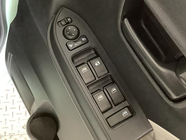 タントＸ　福祉車両　１オーナー　助手席回転シート　片側電動スライド走行無制限１年保証　ワンオーナー　ＥＴＣ　福祉車輌　助手席回転シート　片側電動スライドドア　前後コーナーセンサー　前席シートヒーター　オートマチックハイビーム　ＬＥＤヘッドライト　プッシュスタート（兵庫県）の中古車