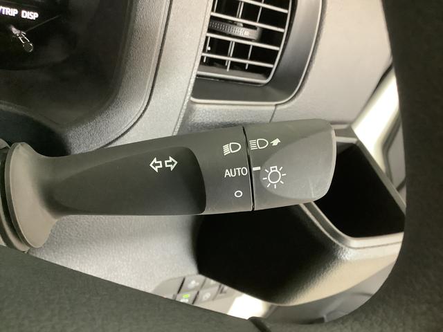 ハイゼットカーゴＤＸ　４ＷＤ　ＣＶＴ　コーナーセンサー　キーレスエントリー走行無制限１年保証　前後コーナーセンサー　４ＷＤ　ＣＶＴ車　オートマチックハイビーム　アイドリングストップ　キーレスエントリー　横滑り防止装置　オートライト　ヘッドライトレベライザー　夏タイヤ４本付き（兵庫県）の中古車