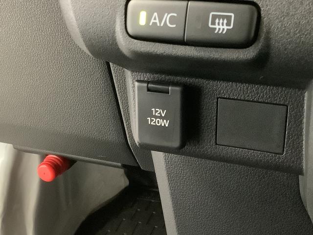 ハイゼットカーゴＤＸ　４ＷＤ　ＣＶＴ　コーナーセンサー　キーレスエントリー走行無制限１年保証　前後コーナーセンサー　４ＷＤ　ＣＶＴ車　オートマチックハイビーム　アイドリングストップ　キーレスエントリー　横滑り防止装置　オートライト　ヘッドライトレベライザー　夏タイヤ４本付き（兵庫県）の中古車