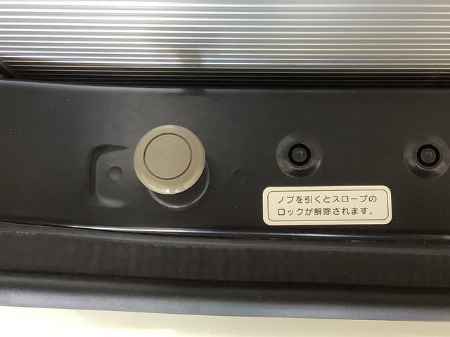 タントスローパーＬＳＡIIIリヤシート付　福祉車輌　ＣＤオーディオ走行無制限１年保証　リアコーナーセンサー　福祉車両　ＣＤオーディオ　オートマチックハイビーム　アイドリングストップ　キーレス　横滑り防止装置　オートライト　電動ウインチ　両側スライドドア（兵庫県）の中古車
