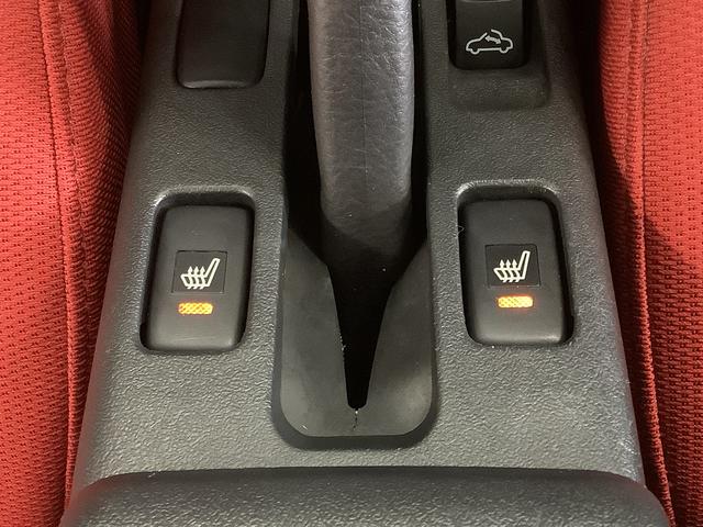 コペンローブ　ターボ　ＣＶＴ　ナビＴＶ　シートヒーター　１６ＡＷ１年保証　ナビＴＶ　Ｂｌｕｅｔｏｏｔｈ　ＣＶＴ車　シートヒーター　ＤＶＤ　ＬＥＤヘッドライト　アイドリングストップ　プッシュスタート　横滑り防止装置　オートエアコン　１６インチ純正アルミホイール（兵庫県）の中古車