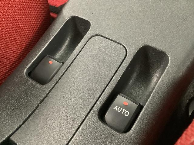 コペンローブ　ターボ　ＣＶＴ　ナビＴＶ　シートヒーター　１６ＡＷ１年保証　ナビＴＶ　Ｂｌｕｅｔｏｏｔｈ　ＣＶＴ車　シートヒーター　ＤＶＤ　ＬＥＤヘッドライト　アイドリングストップ　プッシュスタート　横滑り防止装置　オートエアコン　１６インチ純正アルミホイール（兵庫県）の中古車