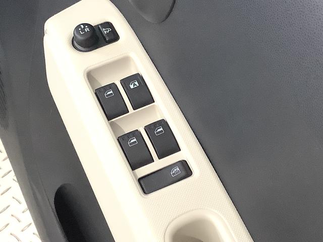 ミラココアココアＸスペシャルコーデ　雹害車両　ナビＴＶ　スマートキー１年保証　ナビＴＶ　アイドリングストップ　ＤＶＤ　ＵＳＢ　スマートキー　オートエアコン　ヘッドライトレベライザー　アクセサリーソケット　電動格納ドアミラー　ベンチシート　インパネシフト　テンパータイヤ（兵庫県）の中古車