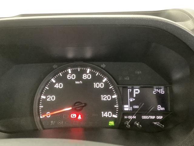ハイゼットトラックスタンダード　４ＷＤ　ＣＶＴ　前後コーナーセンサー　ラジオ走行無制限１年保証　前後コーナーセンサー　４ＷＤ　ＣＶＴ車　３方開　オートマチックハイビーム　アイドリングストップ　横滑り防止装置　オートライト　ヘッドライトレベライザー　ラジオ　スマートアシスト（兵庫県）の中古車