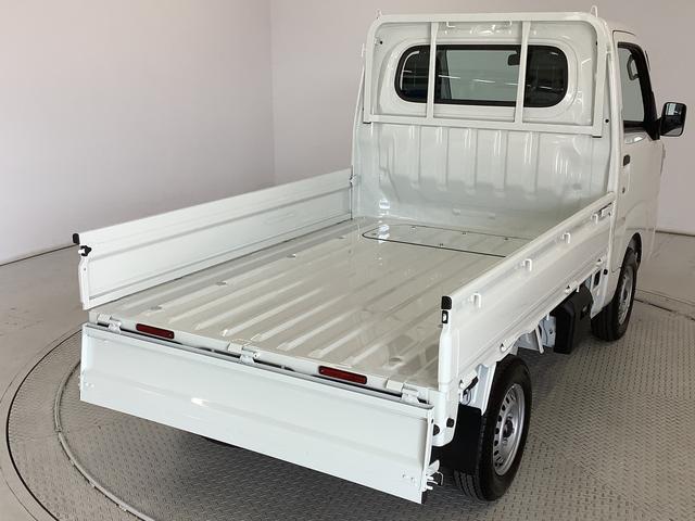 ハイゼットトラックスタンダード　４ＷＤ　ＣＶＴ　前後コーナーセンサー　ラジオ走行無制限１年保証　前後コーナーセンサー　４ＷＤ　ＣＶＴ車　３方開　オートマチックハイビーム　アイドリングストップ　横滑り防止装置　オートライト　ヘッドライトレベライザー　ラジオ　スマートアシスト（兵庫県）の中古車