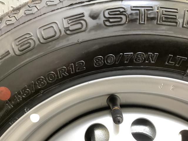 ハイゼットトラックスタンダード　４ＷＤ　ＣＶＴ　前後コーナーセンサー　ラジオ走行無制限１年保証　前後コーナーセンサー　４ＷＤ　ＣＶＴ車　３方開　オートマチックハイビーム　アイドリングストップ　横滑り防止装置　オートライト　ヘッドライトレベライザー　ラジオ　スマートアシスト（兵庫県）の中古車