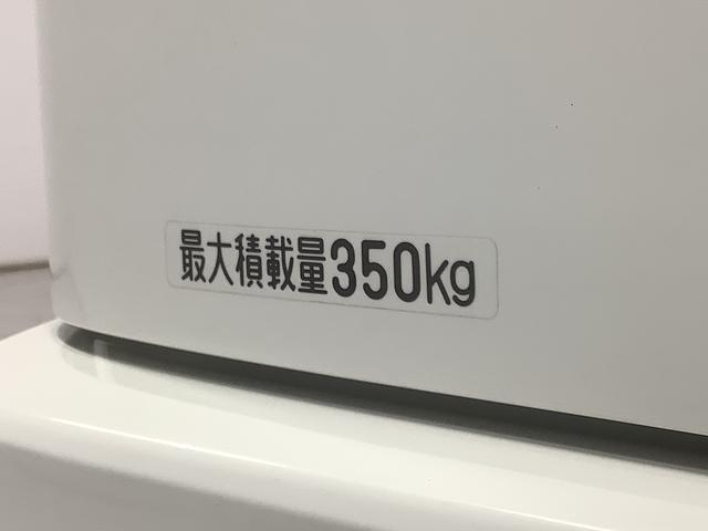 ハイゼットカーゴデラックスＳＡIII　４ＷＤ　ＡＴ　コーナーセンサー　ＥＴＣ走行無制限１年保証　リアコーナーセンサー　４ＷＤ　ＥＴＣ　ＡＴ車　オートマチックハイビーム　ＬＥＤヘッドライト　アイドリングストップ　キーレスエントリー　横滑り防止装置　オートライト　ラジオ（兵庫県）の中古車