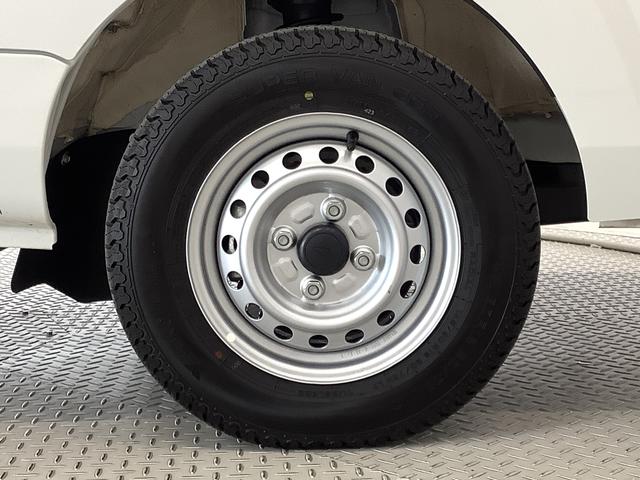ハイゼットトラックスタンダード　４ＷＤ　５ＭＴ　前後コーナーセンサー　ラジオ走行無制限１年保証　前後コーナーセンサー　４ＷＤ　ＣＶＴ車　３方開　オートマチックハイビーム　アイドリングストップ　横滑り防止装置　オートライト　ヘッドライトレベライザー　ラジオ　スマートアシスト（兵庫県）の中古車