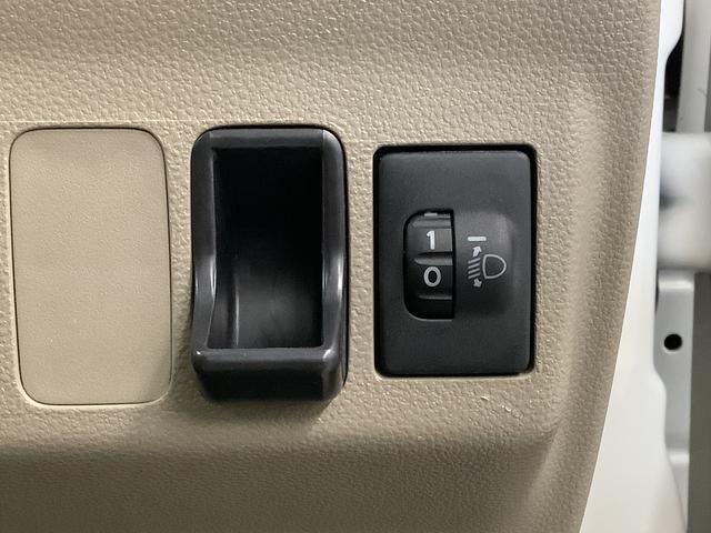 ミラＸ　５ＭＴ　ＣＤオーディオ　キーレスエントリー　電格ミラー走行無制限１年保証　キーレスエントリー　ＣＤオーディオ　ＭＴ車　ドアバイザー　ヘッドライトレベライザー　アクセサリーソケット　電動格納ドアミラー　マニュアルエアコン　テンパータイヤ　衝突安全ボディ（兵庫県）の中古車