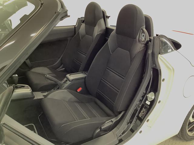 コペンローブ　ターボ　ＣＶＴ　ナビＴＶ　ＥＴＣ　シートヒーター１年保証　ナビ　ＣＶＴ車　シートヒーター　ＥＴＣ　ＴＶ　ＤＶＤ　ＵＳＢ　Ｂｌｕｅｔｏｏｔｈ　ＬＥＤヘッドライト　プッシュスタート　横滑り防止装置　オートエアコン　１６インチ純正アルミホイール（兵庫県）の中古車