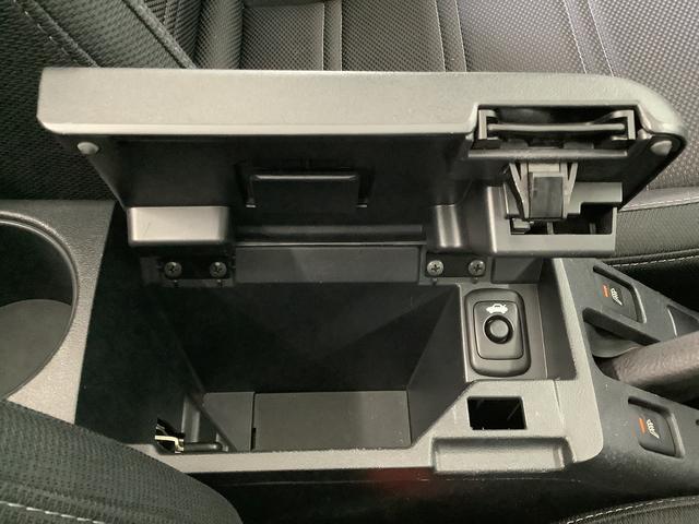 コペンローブ　ターボ　ＣＶＴ　ナビＴＶ　ＥＴＣ　シートヒーター１年保証　ナビ　ＣＶＴ車　シートヒーター　ＥＴＣ　ＴＶ　ＤＶＤ　ＵＳＢ　Ｂｌｕｅｔｏｏｔｈ　ＬＥＤヘッドライト　プッシュスタート　横滑り防止装置　オートエアコン　１６インチ純正アルミホイール（兵庫県）の中古車