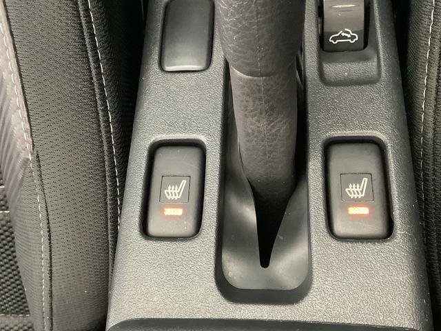 コペンローブ　ターボ　ＣＶＴ　ナビＴＶ　ＥＴＣ　シートヒーター１年保証　ナビ　ＣＶＴ車　シートヒーター　ＥＴＣ　ＴＶ　ＤＶＤ　ＵＳＢ　Ｂｌｕｅｔｏｏｔｈ　ＬＥＤヘッドライト　プッシュスタート　横滑り防止装置　オートエアコン　１６インチ純正アルミホイール（兵庫県）の中古車