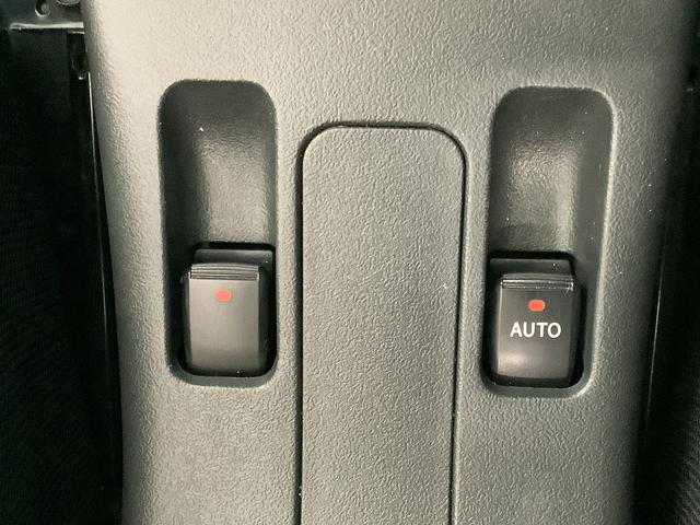 コペンローブ　ターボ　ＣＶＴ　ナビＴＶ　ＥＴＣ　シートヒーター１年保証　ナビ　ＣＶＴ車　シートヒーター　ＥＴＣ　ＴＶ　ＤＶＤ　ＵＳＢ　Ｂｌｕｅｔｏｏｔｈ　ＬＥＤヘッドライト　プッシュスタート　横滑り防止装置　オートエアコン　１６インチ純正アルミホイール（兵庫県）の中古車