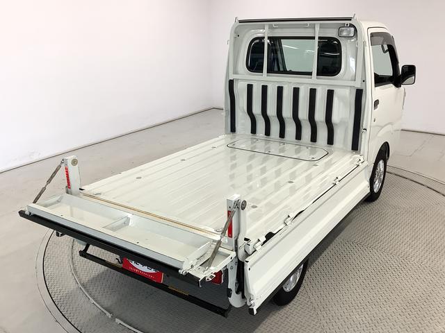 ハイゼットトラックコンパクトテールリフト　４ＷＤ　ワンオーナー　ＡＴ　ナビＴＶ１年保証　４ＷＤ　ワンオーナー　ナビＴＶ　オーバードライブ付ＡＴ車　ドラレコ　ＥＴＣ　バックカメラ　スイングアーム式テールゲート　３方開　荷台作業灯　ゲートプロテクター　１２インチアルミホイール（兵庫県）の中古車