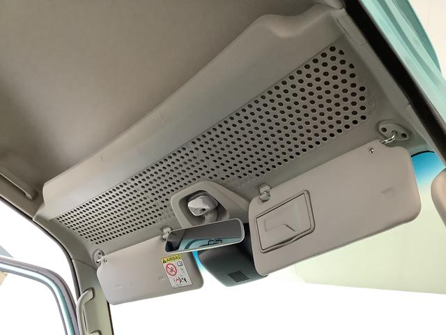 ハイゼットカーゴデッキバンＧ　ＳＡIII　ＡＴ　１オーナー　コーナーセンサー走行無制限１年保証　ワンオーナー　ＡＴ車　リアコーナーセンサー　オートマチックハイビーム　ＬＥＤヘッドライト　アイドリングストップ　横滑り防止装置　オートライト　ヘッドライトレベライザー　電格ミラー（兵庫県）の中古車