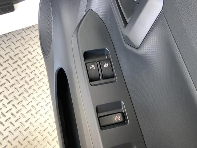 ミライースＢ　ＳＡIII　雹害車両　前後コーナーセンサー　キーレス雹害車両　１年保証　前後コーナーセンサー　オートマチックハイビーム　アイドリングストップ　キーレスエントリー　横滑り防止装置　オートライト　ヘッドライトレベライザー　ビジネスデッキボード（兵庫県）の中古車