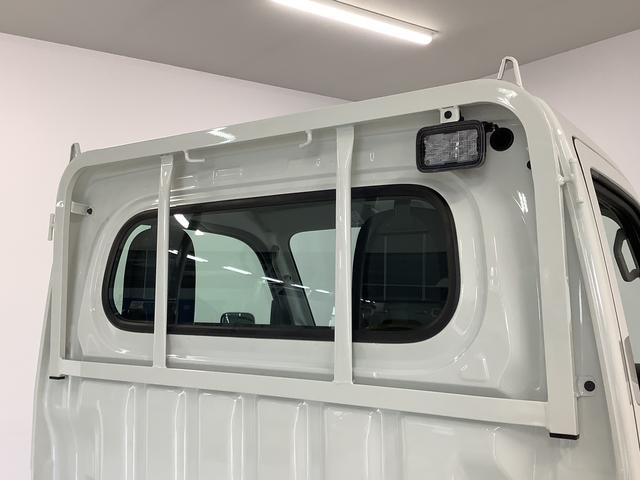 ハイゼットトラックスタンダード　農用スペシャル　４ＷＤ　ＣＶＴ　荷台作業灯走行無制限１年保証　前後コーナーセンサー　４ＷＤ　ＣＶＴ車　３方開　荷台作業灯　オートマチックハイビーム　アイドリングストップ　横滑り防止装置　オートライト　ヘッドライトレベライザー　スペアタイヤ（兵庫県）の中古車