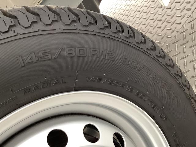 ハイゼットトラックスタンダード　４ＷＤ　ＣＶＴ　前後コーナーセンサー　ラジオ走行無制限１年保証　前後コーナーセンサー　４ＷＤ　ＣＶＴ車　３方開　アイドリングストップ　横滑り防止装置　オートライト　ヘッドライトレベライザー　アクセサリーソケット　スペアタイヤ　ラジオ（兵庫県）の中古車