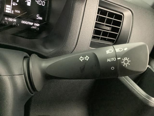 ハイゼットカーゴＤＸ　ＣＶＴ　前後コーナーセンサー　ラジオ　スマートアシスト走行無制限１年保証　前後コーナーセンサー　ＣＶＴ車　オートマチックハイビーム　アイドリングストップ　横滑り防止装置　オートライト　ヘッドライトレベライザー　マニュアルエアコン　パワーウィンドウ　ラジオ（兵庫県）の中古車