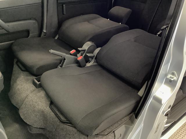 ハイゼットカーゴクルーズターボリミテッド　ＡＴ車　ＣＤオーディオ　キーレス走行無制限１年保証　ＡＴ　ＣＤオーディオ　キーレスエントリー　ドアバイザー　ヘッドライトレベライザー　電動格納ドアミラー　マニュアルエアコン　シガーソケット　両側スライドドア　１２インチアルミホイール（兵庫県）の中古車