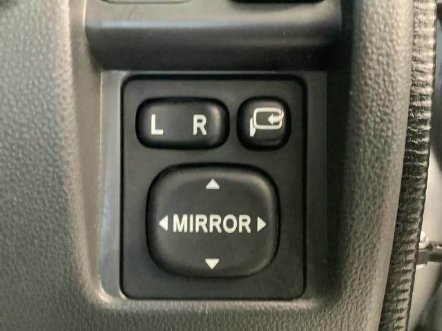 ハイゼットカーゴクルーズターボリミテッド　ＡＴ車　ＣＤオーディオ　キーレス走行無制限１年保証　ＡＴ　ＣＤオーディオ　キーレスエントリー　ドアバイザー　ヘッドライトレベライザー　電動格納ドアミラー　マニュアルエアコン　シガーソケット　両側スライドドア　１２インチアルミホイール（兵庫県）の中古車