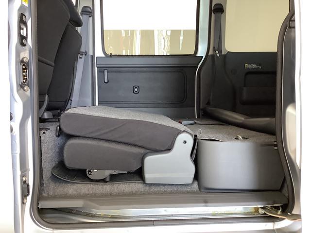 ハイゼットカーゴクルーズターボリミテッド　ＡＴ車　ＣＤオーディオ　キーレス走行無制限１年保証　ＡＴ　ＣＤオーディオ　キーレスエントリー　ドアバイザー　ヘッドライトレベライザー　電動格納ドアミラー　マニュアルエアコン　シガーソケット　両側スライドドア　１２インチアルミホイール（兵庫県）の中古車
