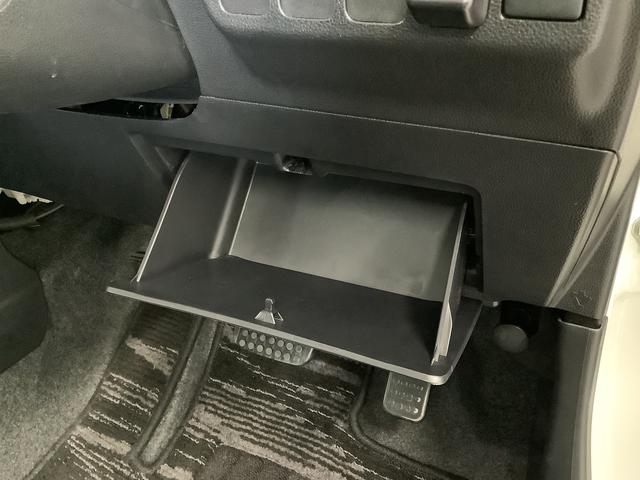 ミラカスタムＸ　ナビＴＶ　ＥＴＣ　スマートキー　ＭＯＭＯステ　１４ＡＷ走行無制限１年保証　ナビ　スマートキー　ＥＴＣ　ワンセグＴＶ　オートエアコン　ドアバイザー　ヘッドライトレベライザー　ＭＯＭＯステアリング　ミラーウインカー　フォグランプ　１４インチ純正アルミホイール（兵庫県）の中古車